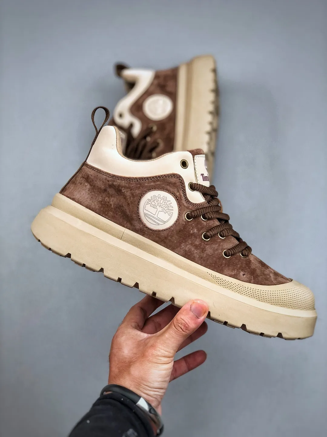 💰520 supports store G 2025 autumn and winter Timberland Timberland/Timberland classic high-top casual men's shoes, newly upgraded, Guangdong factory quality, original box and original packaging, the fabric is made of Italian top frosted cowhide, with anti-odor and anti-corrosion genuine leather latex insoles, giving you a perfect wearing experience. High-quality and durable, a must-have for men. Specialized in not looking handsome. High-quality, first-class foot feel. Exclusive supply. Size: 39-44 (standard size)
